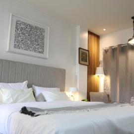 Homeku Guesthouse Room 2 near airport at Latkrabang، فندق في لاكريبنغ لاد