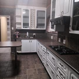 Willow guest house, ξενοδοχείο σε Vereeniging