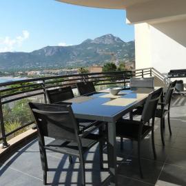 Appartement vue mer - 2ch 2sdb - Parking - Vue splendide mer et montagne