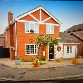 SeaCross family friendly home sleeps 7 Entire home in the seaside town of Sheringham Norfolk United Kingdom 7 guests 4 Bedrooms 5 beds 1 Bathroom and 1 downstairs wc