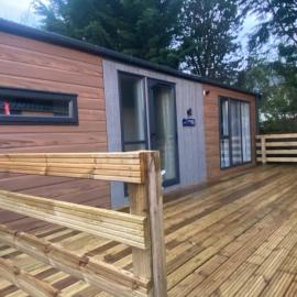 Corrie Fee Lodge, hotel a Boat of Garten