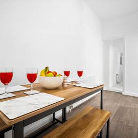 1 Bed Apartment Birmingham Resorts World NEC BHX, Hotel in Birmingham