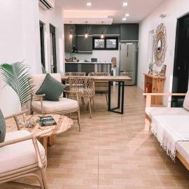 1BR Tropical Penthouse for 4 guests, near beach, hotel in Bangcusay