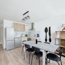 Appart cozy dans le centre-ville, 6 pers, hotel in Neuilly-Plaisance
