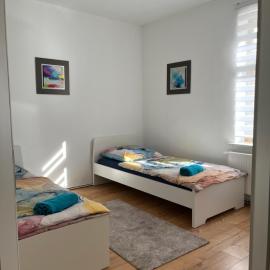 Wolke 7 Monteurwohnungen, hotel em Freital