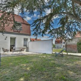 Appartement 4 personnes entrée le Touquet avec terrasse et jardin – hotel w mieście Cucq