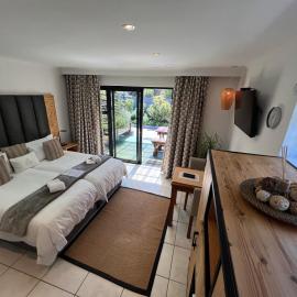 Pelican Lodge Guesthouse, מלון בסדג'פילד