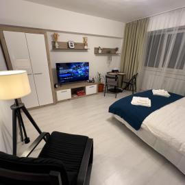 Cloudscape Apartment near National Arena & Mega Mall