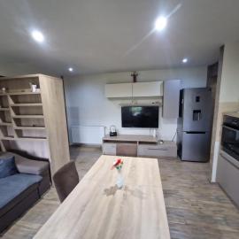 Apartament 2 camere, hotel i Bacău
