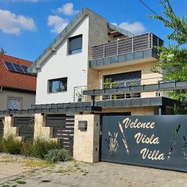 Velence Viola Villa, Hotel in Velence