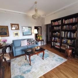 Ground floor homey apartment in a country home, hotel in Brdovec