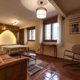 La Casa de la Luz con Piscina Julio y Agosto, hotel in Mataelpino