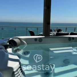 Aurora Spa Seaview Penthouse Ramsgate, hotell sihtkohas Kent
