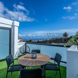 Lea Modern Attic Escape with Peaceful Terrace
