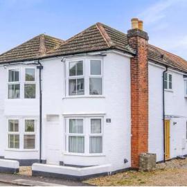 Chaucer House Holiday Home