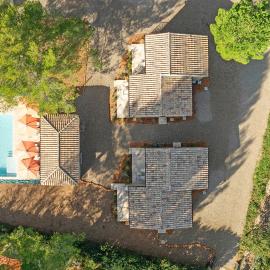 Les maisons de loup a loup, готель у місті Котіньяк