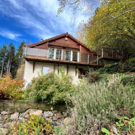 Chalet des roches - Plainfaing, hotel in Plainfaing