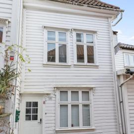 Historisk hus i hjertet av byen, hotell Bergenis