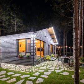 Forest House Vi, Hotel in Warna