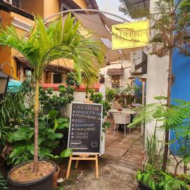 Ederra Stays & Cafe, hotel in Panaji