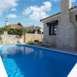 Heraklion Twins House - Private Pool Retreat