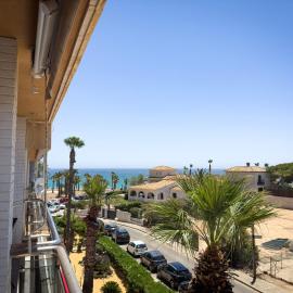 Beachfront Apartment Primera Línea 2-04, готель у місті Оріуела-Коста