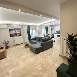 Kosmos luxury apartment, hotel a Atenes