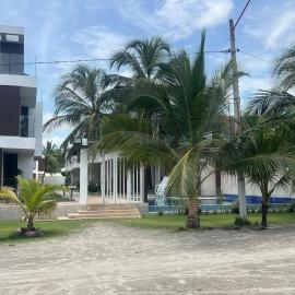Casa de Playa en Condominio frente al mar, Hotel in Coveñas