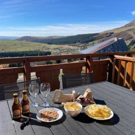 Appartement bellevue sur les hauteurs de Super-Besse