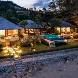 Luxury Beachfront Pool Villa - Finu at Samui