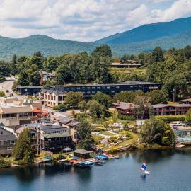 Laurel Lake Placid: Lake Placid şehrinde bir otel