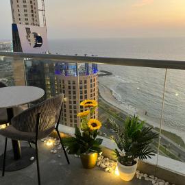 Damac Al Jawharah Tower Jeddah Sea View Two Bedroom Jacuzzi شقة بغرفتي نوم وجاكوزي بإطلالة بحرية في برج داماك الجوهرة