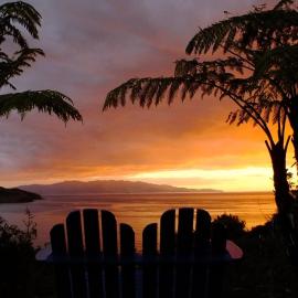 Fantasy Island - private seaview cabins, hotel di Tryphena