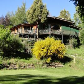 Abedules, hotel a Dina Huapi