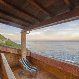 Villas in Porto Corallo just 400 meters from the sea