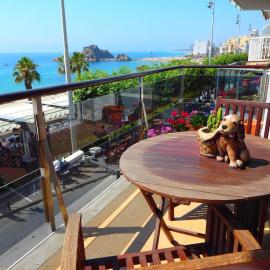 Lola Apartment Sea Front view in Downtown Blanes