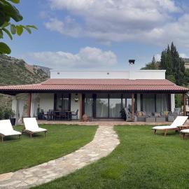 Villa Jardines de Guara, hotel Huescában