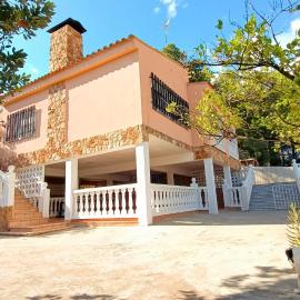 Chalet El Tochar、バレンシアのホテル