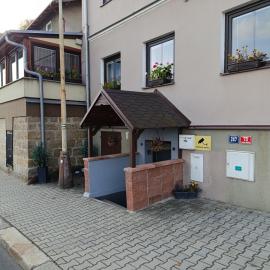 U Bocmana s výhledem na zámek a Labe