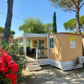 Victoria Mobilehome by Ville degli Ulivi, хотел в Марина ди Кампо