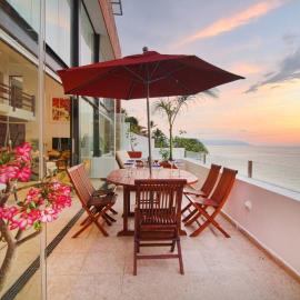 Two-Story Beachfront Oasis