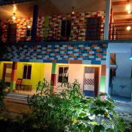 Rose wood point, hotel din Chālsa Mahābāri