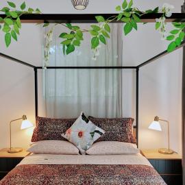 Oohlala - High ceiling Peaceful Relaxing Bushland view