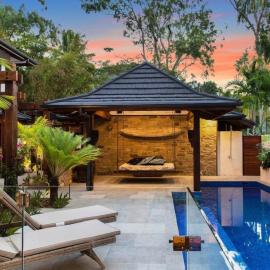 Spice At Oak Absolute Beachfront with Private Pool Near Port Douglas, hotel en Oak Beach