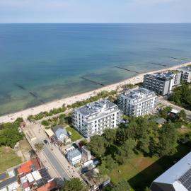 Jantaris Apartments near Beach with Fitness by Noclegi Renters, מלון במיילנו