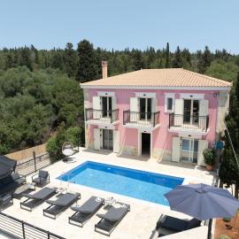 Sumelia Villa