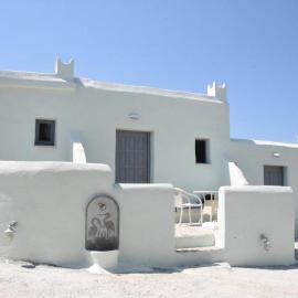 Studios Kapsali II, hotel em Galini