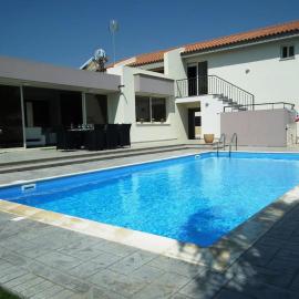 Villa Anthea-beach-private pool – hotel w mieście Meneou