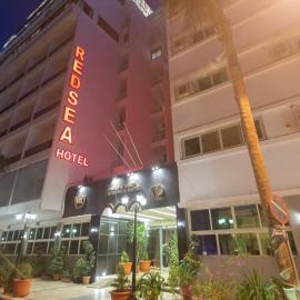 Red Sea Hotel – hotel w mieście Būr Tawfīq