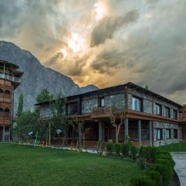 PC Legacy Skardu: Skardu şehrinde bir otel